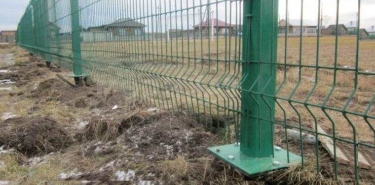 Купить сваи для ограждения от производителя в Верхнем Уфалее от 1388 руб: низкая цена, быстрая установка